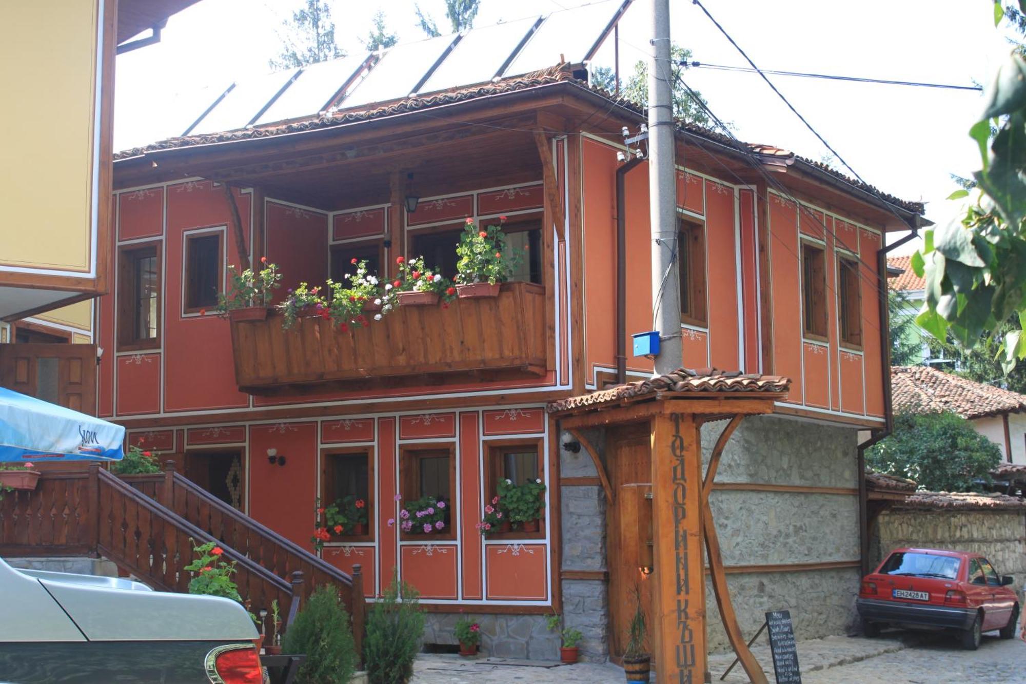 Guest House Todorini Kashti Копривштица Экстерьер фото