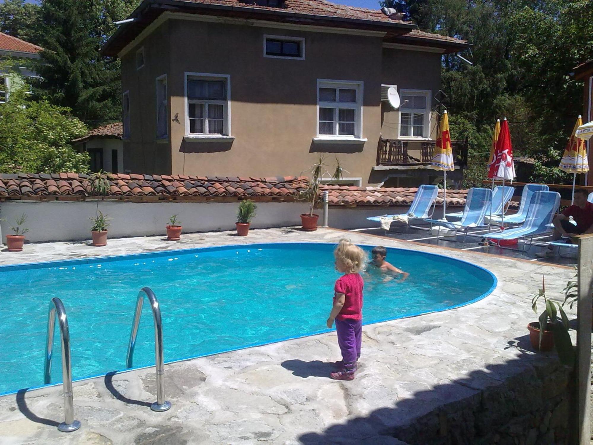 Guest House Todorini Kashti Копривштица Экстерьер фото